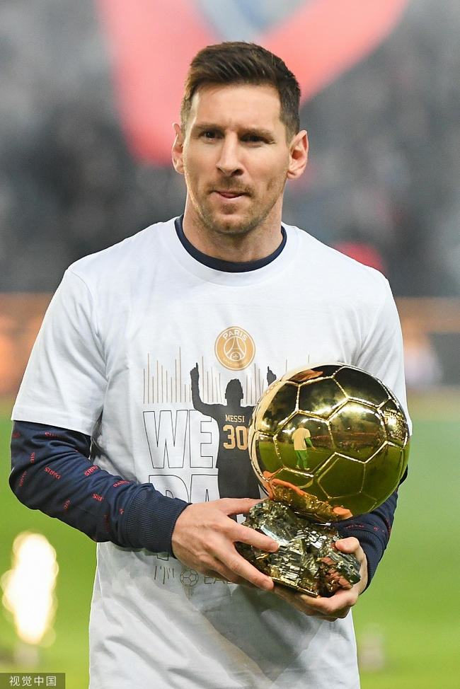 欧冠半场：杜兰、多尔贝格破门，卡拉巴克1-1阿贾克斯（欧冠半场战报：杜兰、多尔贝格相继破门，卡拉巴克暂与阿贾克斯1-1）