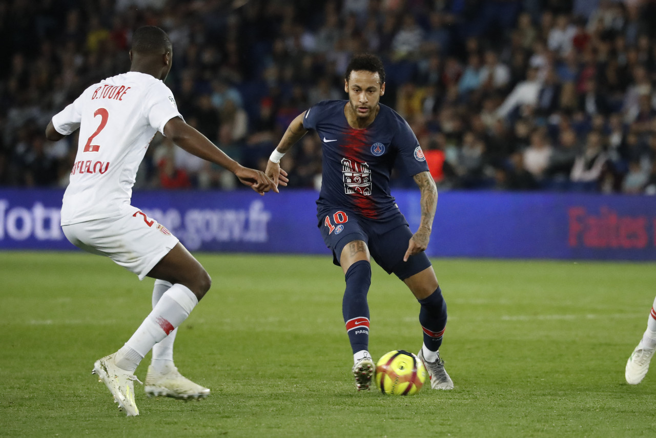 懂球帝12周年番外篇——搞笑名场面国内篇（懂球帝十二周年特别加映：国内搞笑名场面集锦）