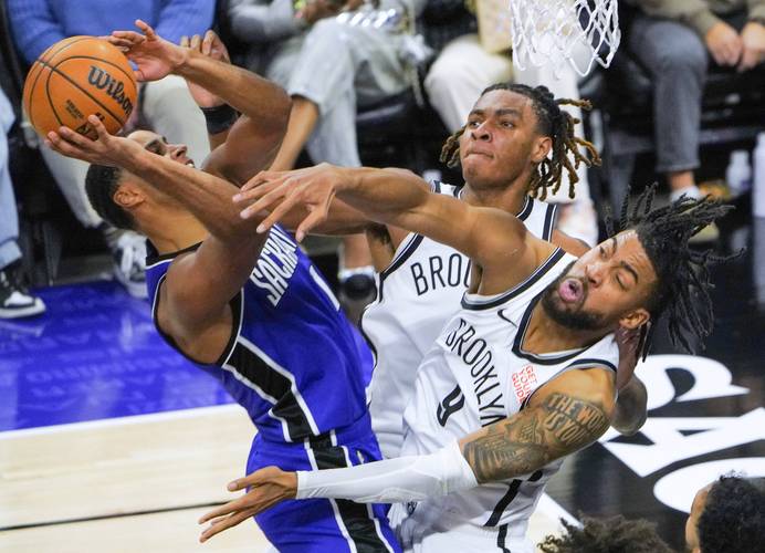 篮球小将如何快速脱颖而出？（篮球新秀如何迅速崭露头角？）