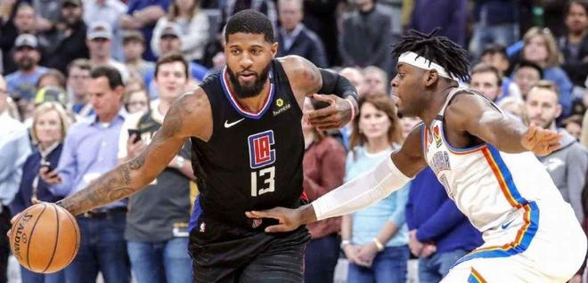 英超前瞻：维拉取分势头强盛，狼队长期低迷仍不见缓和迹象（英超前瞻：维拉势头正盛，狼队颓势难止）